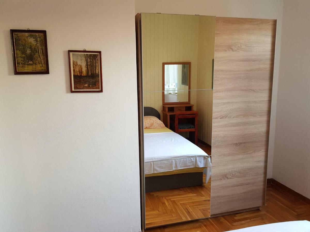Mare Azzurro Apartments Pula Zewnętrze zdjęcie