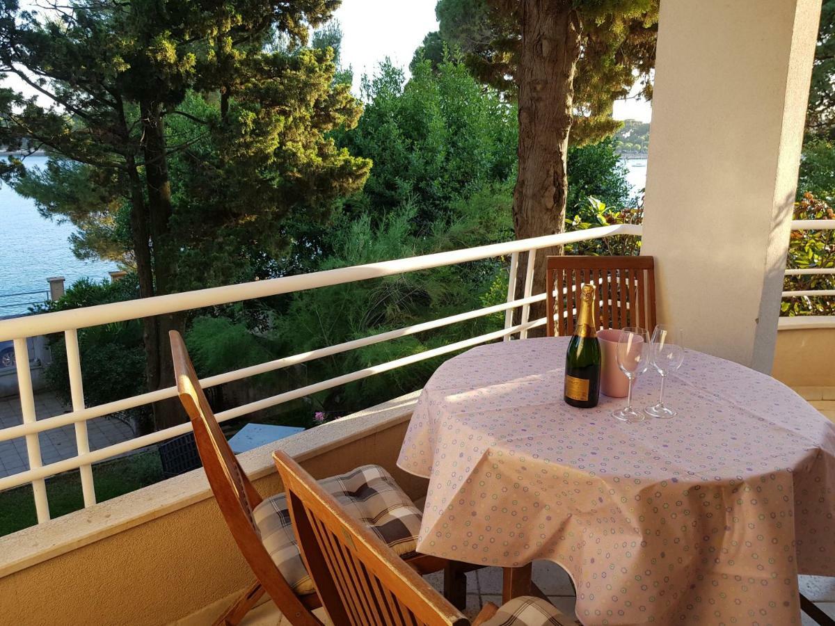 Mare Azzurro Apartments Pula Zewnętrze zdjęcie